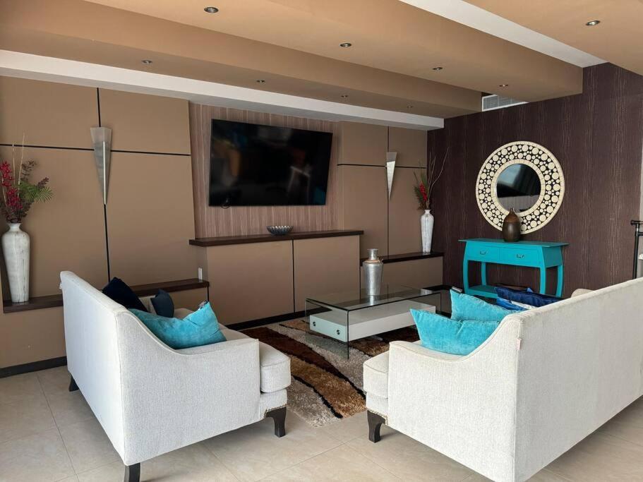 شقة Departamento De Lujo Vista Al Mar Piso 15 ماساتلان المظهر الخارجي الصورة